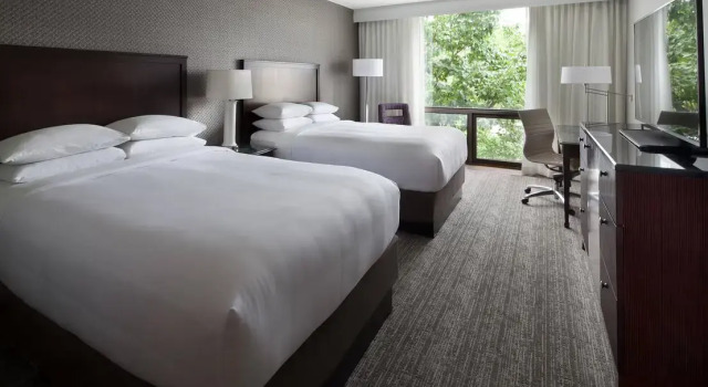Четырёхместный номер Standard Washington Dulles Airport Marriott