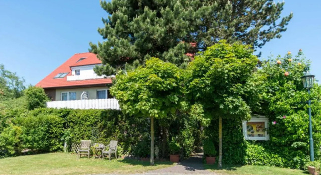 Haus am Park Wohnung Nr5, Забронировать Апартаменты/квартира Апартаменты Спикероог, рядом с Гавань Шпикерог, Апартаменты/квартира