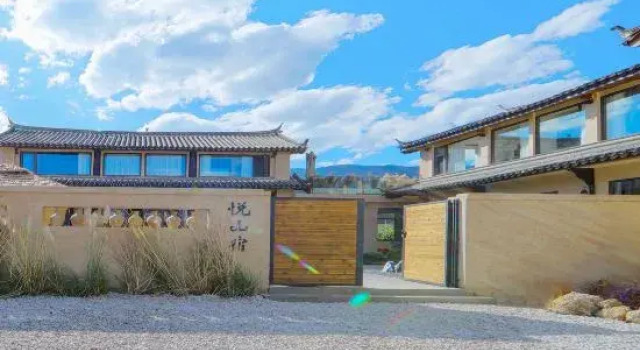 Yue Mountain VALLEY·Rustic Snowscape to the Utmost Serene Residence (Bai Sha Ancient Town Store), Boek Hotel Hotels in Yunnan met parkeren, Parkeren