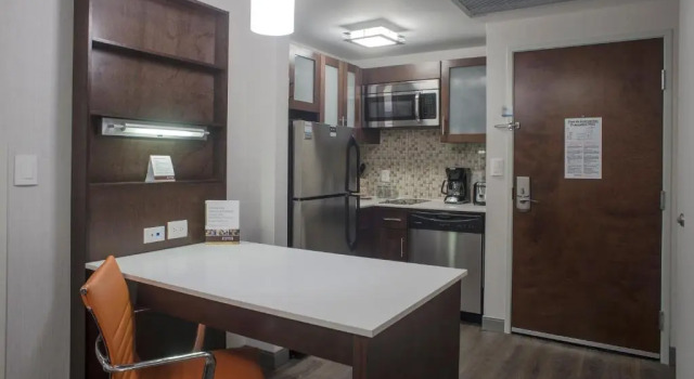 Люкс Staybridge Suites Puebla by IHG
