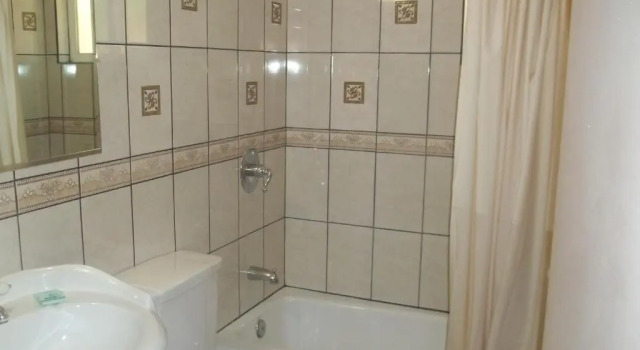 Четырёхместный номер Standard Hacienda Motel