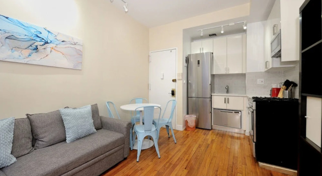 Comfy 1 Bed 1 Bath Apartment in NYC, Забронировать Апартаменты/квартира Апартаменты Нью-Йорка, рядом с The Scene Gallery, Апартаменты/квартира