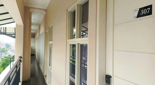 Kyrie Hotel