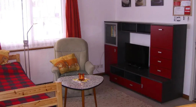 Апартаменты Ferienwohnung Tschudiboden