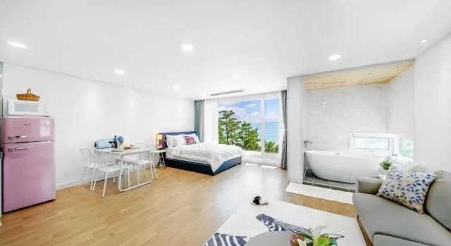 Blooming Pension