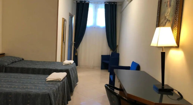 Четырёхместный номер Standard Hotel Chopin
