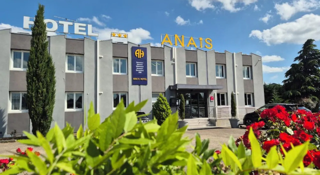Anaïs Hôtel Bourges Nord  Saint-Doulchard, Rezervovat Hotel Hotely v Cher se snídaní, Snídaně