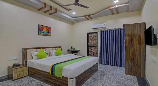 Двухместный номер Standard с балконом Treebo Royal, Chandrapur