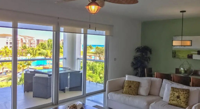 Апартаменты Luxury 3 Bedroom Condo - Beachfront Complex at Mareazul - Buena Vida