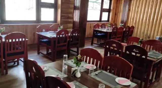 Rufina Lachung's Pride & SPA, Book Resort Hotels in Sikkim with Parking, Parking