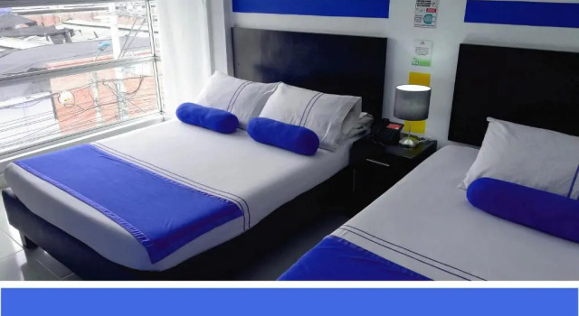 Standard Twin room ECONOTEL COLOURS Cali