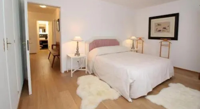 Chesa Brattas 29, Book Hotel Hotels in Grisons with Parking, Parking