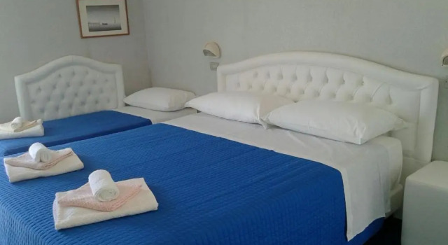 Трёхместный номер Deluxe с видом на море Hotel Biagini