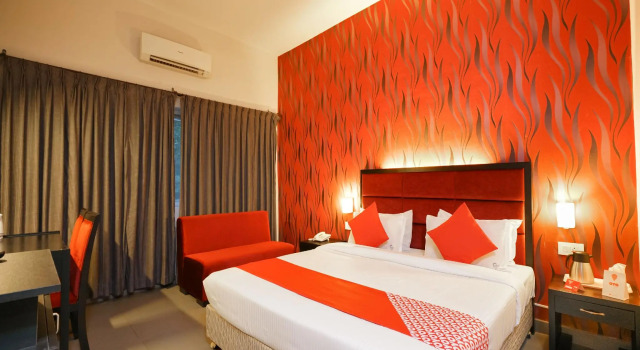 Capital O 15754 Mookkannoor Tourist Home, Varaa Hotelli Karukutty New Delhi