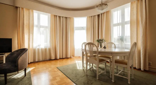 Люкс Badhotellet