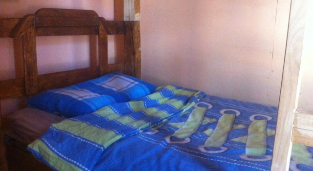 Кровать в общем номере Bananyana Backpackers