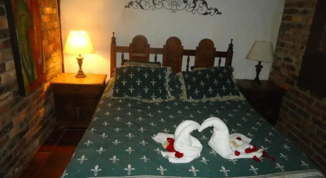 Mitanni, Prenota Hotel Hotel a Suesca con parcheggio, Parcheggio