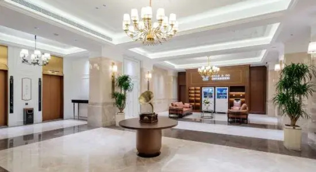 Vienna International Hotel (Guangzhou Baiyun International Airport), Rezervasyon Otel Guangdong otoparklı oteller, Otopark