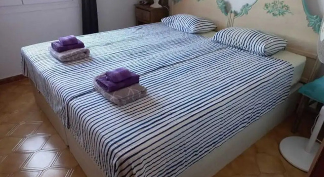 Coastal Villa Near Beaches, Забронировать Вилла Отели в центре Теулада, в центре