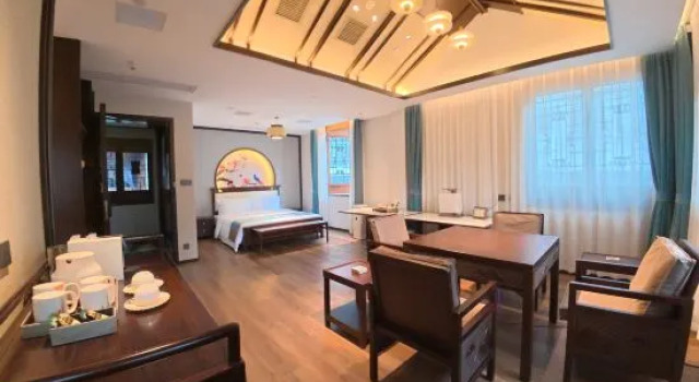 Семейный люкс Luyin Homestay (Xiangyang Ancient City Branch)