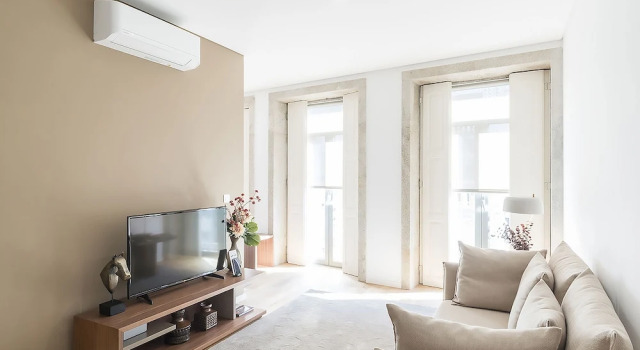 Апартаменты Standard c 1 комнатой с видом на город Catarina Serviced Apartments by HostWise