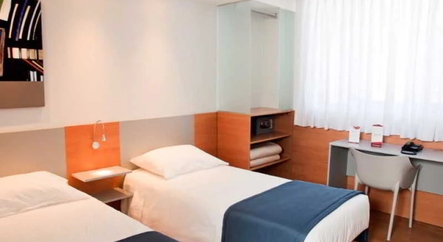 Двухместный номер Standard Hotel Orpheo Express