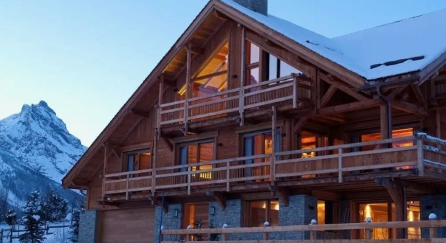 Chalet Etoiles, Rezervasyon Şale Serre Chevalier villalar, Villa