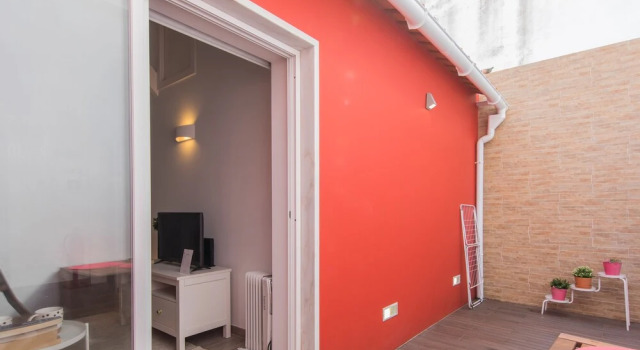 CheckinCheckout - Colares Cozy House, Rezerwuj Hotel Hotele w Lisbon Region z parkingiem, Parking