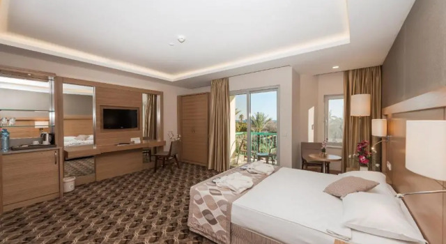 Двухместный номер Standard с видом на сад Belconti Resort Hotel