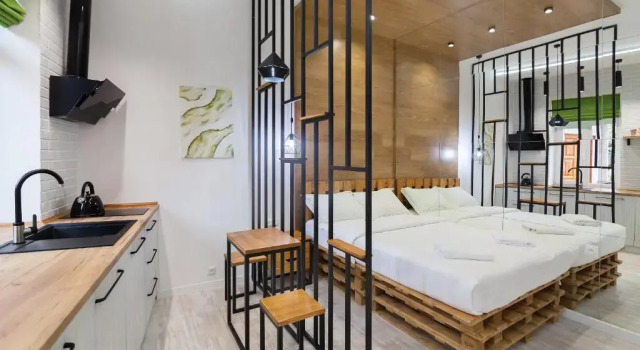 LEOGRAND Loft-studio on Tamanska 8