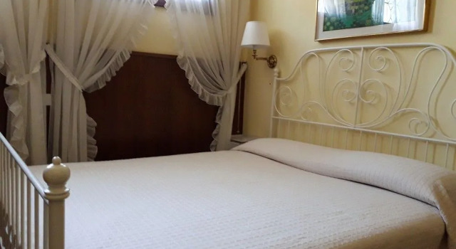 B&B Corner