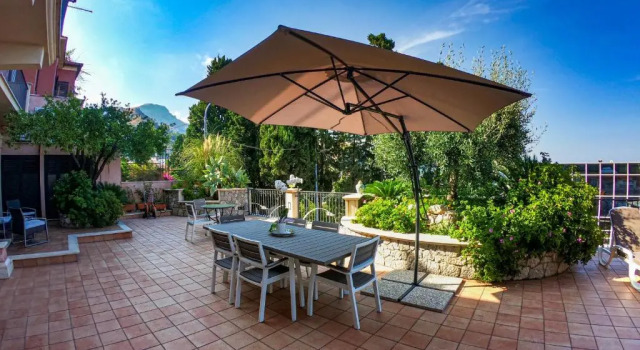 Апартаменты с 2 комнатами Villa Maremonti