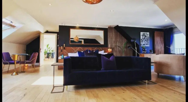 The Black Wolf Suite @ The Grumpy Schnauzer B&B, Book Bed and Breakfast Hoteller i Lanarkshire med morgenmad, Morgenmad