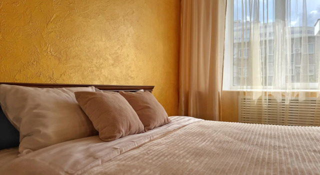 Spacious and cozy holiday apartment at 61 Saltykov-Shchedrin, Prenota Appartamento Jaroslavl' 