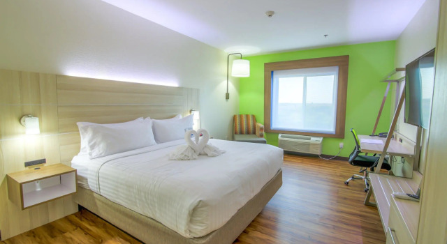 Номер Deluxe Holiday Inn Express & Suites Raymondville by IHG