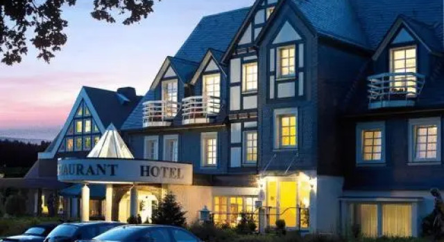 Hotel Albus, Забронировать Отель Ольпе 