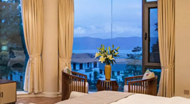 Meilixiangyue Dali Golf Family Hotel, Varaa Hotelli Hotellit da pysäköinnillä, Pysäköinti
