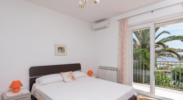 City B&B, Забронировать Отель «постель и завтрак» Отели Оребич с завтраком, Завтраки