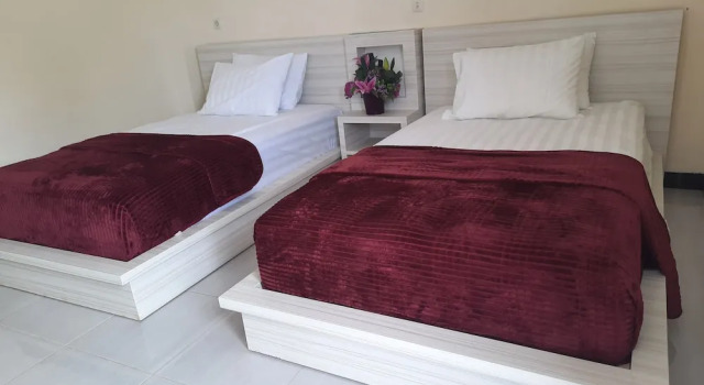 Номер Deluxe GRANADA INN PALU