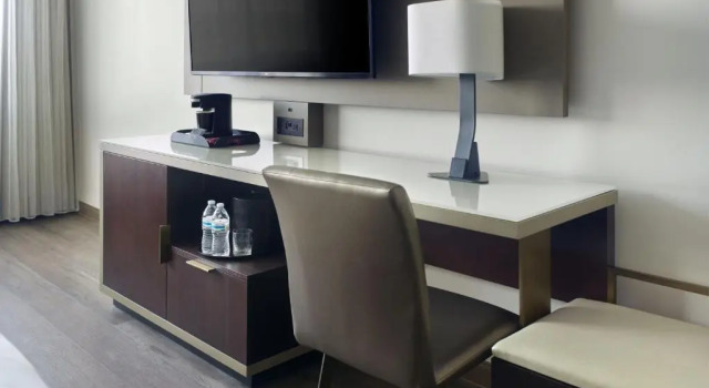 Шестиместный номер Standard Marriott Kansas City Overland Park