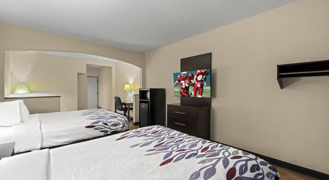 Четырёхместный люкс Red Roof Inn & Suites Albany, GA