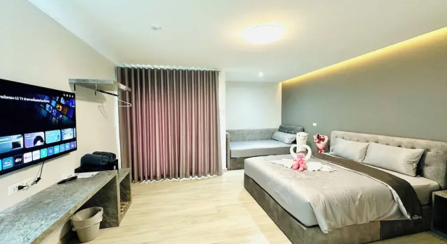 Номер Premier с балконом Kata House