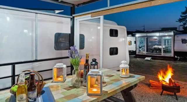 Pohang Unis Sea Caravan Guryongpo Branch, Prenota Hotel Hotel a Nord Gyeongsang con piscina, Piscina