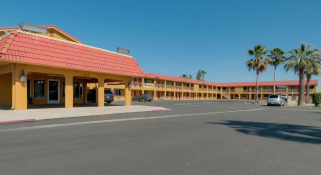 Rodeway Inn Near I-5, 予約 ホテル ベーカーズフィールド カリフォルニア州