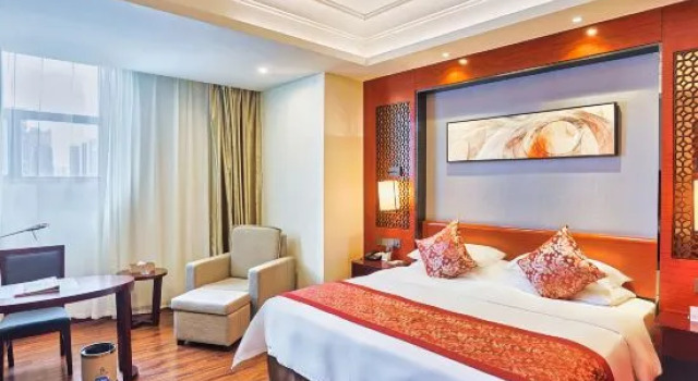 Люкс Business Rowin Grand Hotel