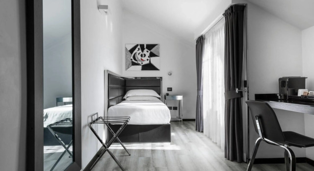 LHP Hotel Napoleon