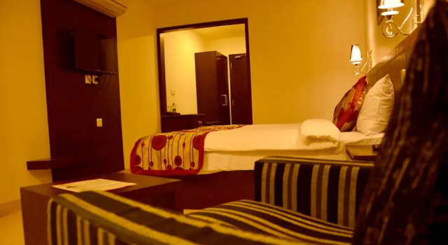 Номер Deluxe Royal Windsor Hotel
