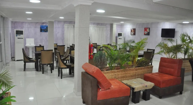 Grand Capital Hotel, Book Hotel Hoteller i Akure med parkering, Parkering