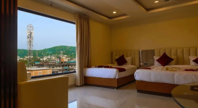 Standard suite Briddhishree Palace