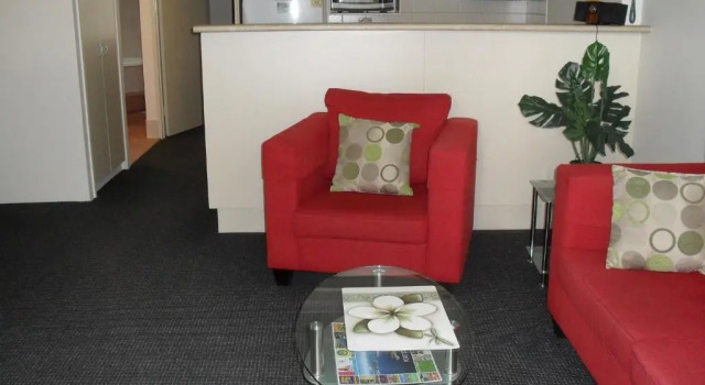 Апартаменты Beaches Serviced Apartments